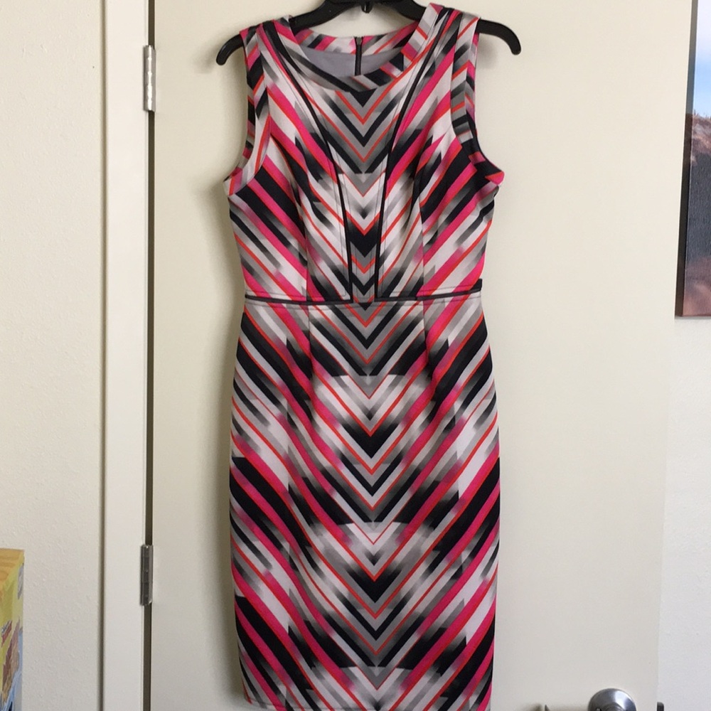 Vince Camuto Sheath Dress 6 Sleeveless Multicolor